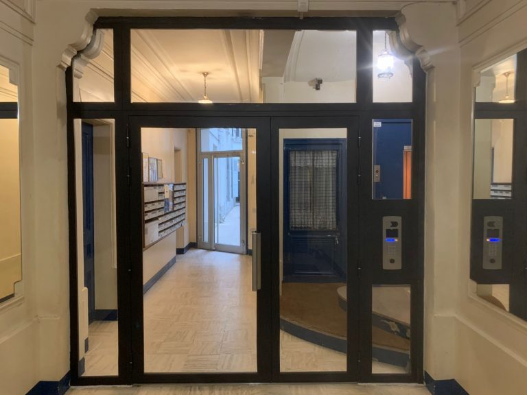 porte de hall picard rhea dunkerque apres