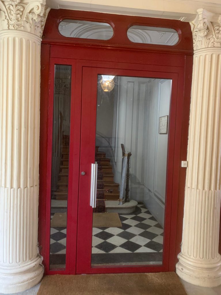 porte de hall picard rhea liege apres