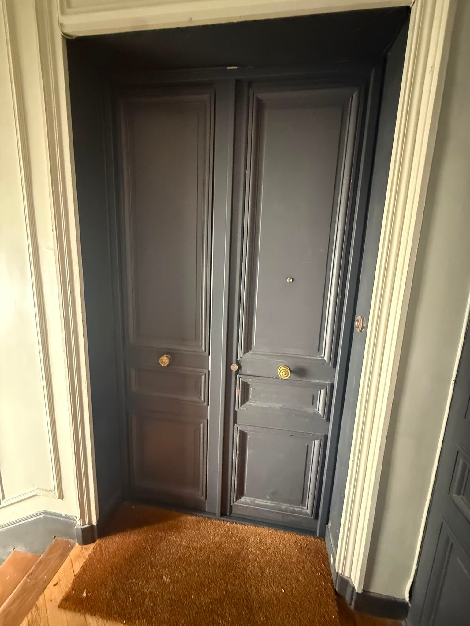 Blindage de porte 2 vantaux à Paris 11 (Temple) — après