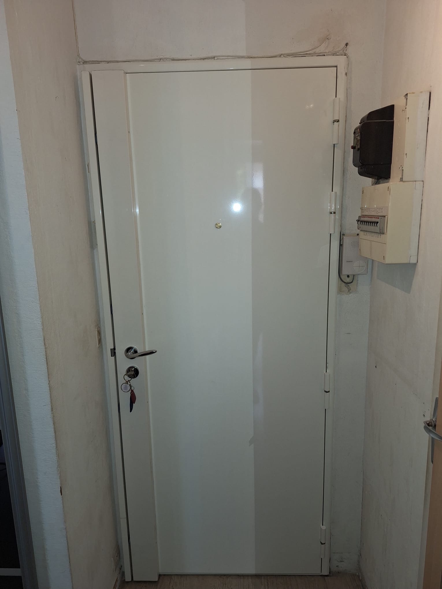 Blindage de porte à Levallois-Perret — après